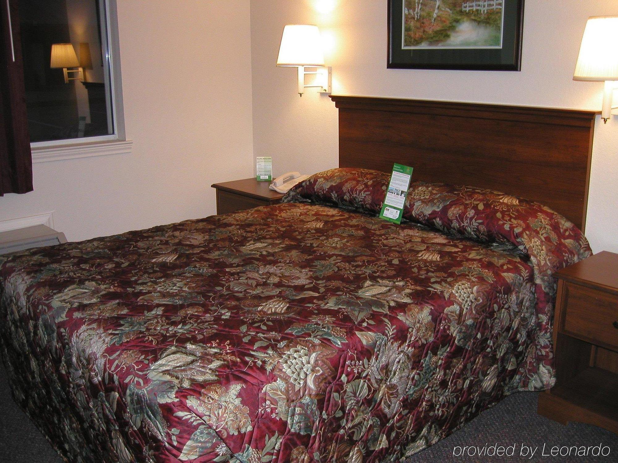 Intown Suites Extended Stay Greensboro Nc - Airport Rom bilde